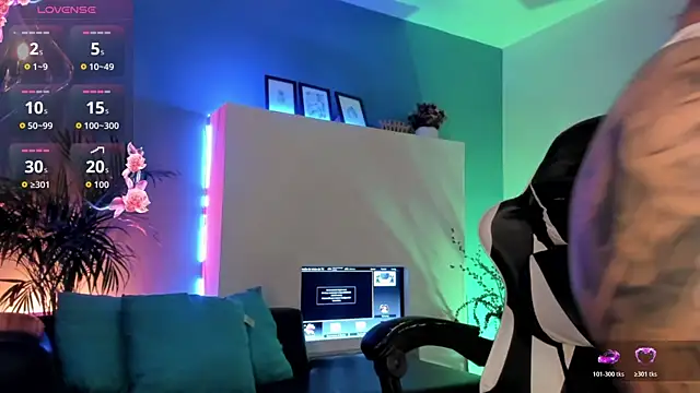 Megan_inked's Webcam Show