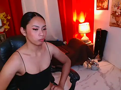 kylieEmparado Show Webcam