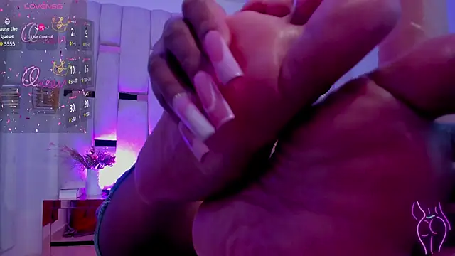 Chat XXX ao vivo de mia_schwarz