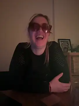 Chat XXX ao vivo de Granlady7