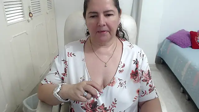 Chat XXX Live leonela_69