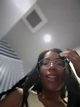 Chat XXX en directo de SheenaBrooke