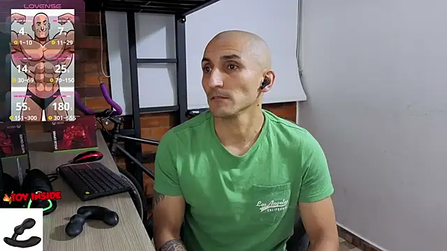 Marck_Muscle's Live XXX Chat