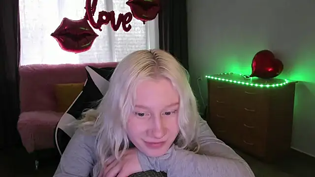 EnigmaSee's Webcam Show