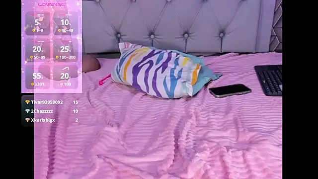 Emily_rivera78 即時 XXX 聊天