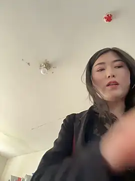 Cherry--- Pertunjukan Webcam