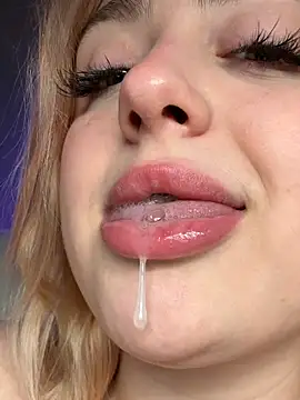 Chat XXX Live KellyMoors