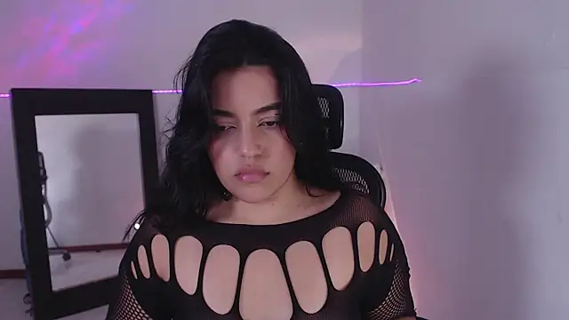 xambar_22x Adlı Modelin Canlı XXX Sohbeti