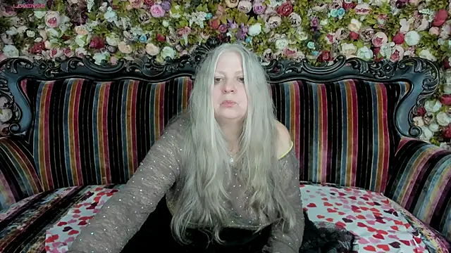 แชท XXX สดของ mariabelladonna