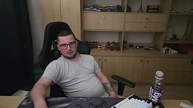 kevinnlovelly webcam show