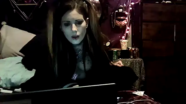 แชท XXX สดของ allymoon1369