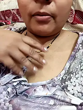 Gujju_bhabhi69 Chat XXX in diretta