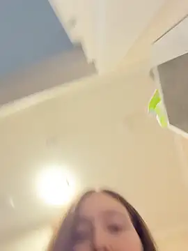 charmingggirl Webcam-Show