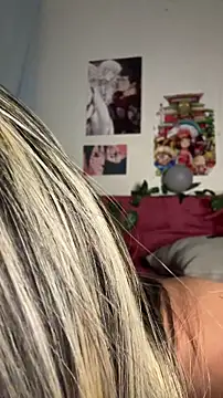 Pokazy przed kamerką – NinaValencia_