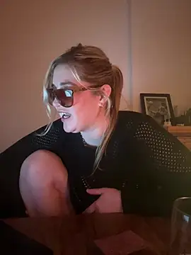 Granlady7のライブXXXチャット