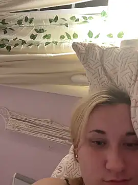 Chat +18 de imawhorenslut19 ao vivo