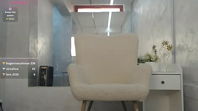 EmberLuna_: απευθείας συνομιλία ΧΧΧ