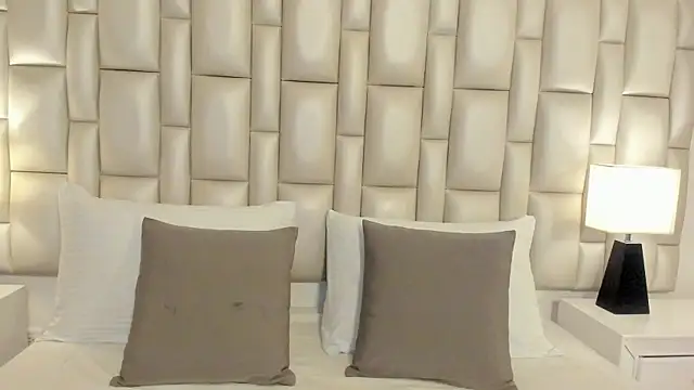 Chat +18 de lilly_williamss ao vivo