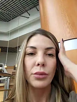 Chat XXX en directo de Anna_Nights