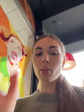 Charming_Ritta Adlı Modelin Canlı XXX Sohbeti