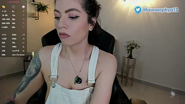 laurasophya Obrolan Langsung XXX
