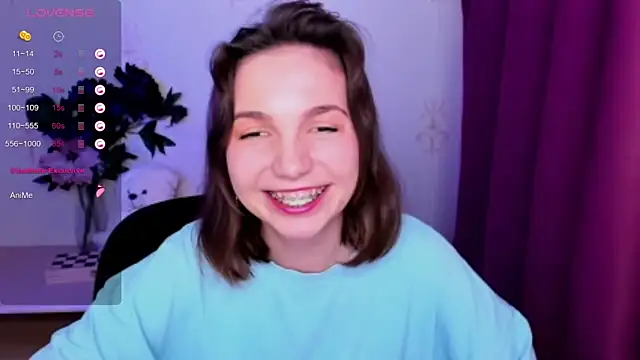 KindHazelHere_ live XXX chat