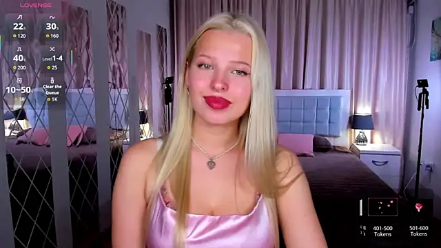 XXX chat uživo modela AliceJuly