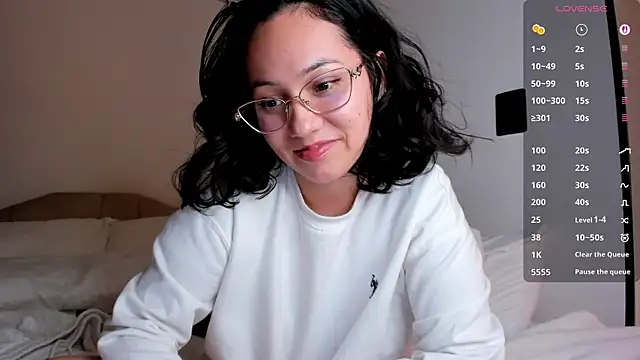 دردشة Anyi_1 الجنسية المباشرة