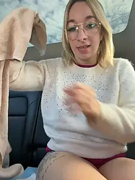 Chat XXX en directo de Giuliana_baby