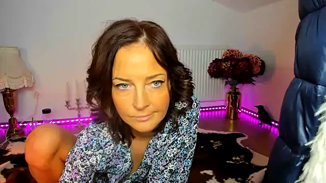 ViciousSiren Chat XXX in diretta