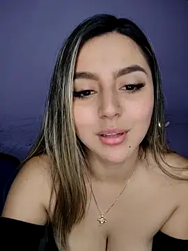 دردشة CelesteBlaze_ الجنسية المباشرة