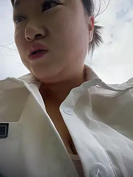 srr7788 网络视讯表演