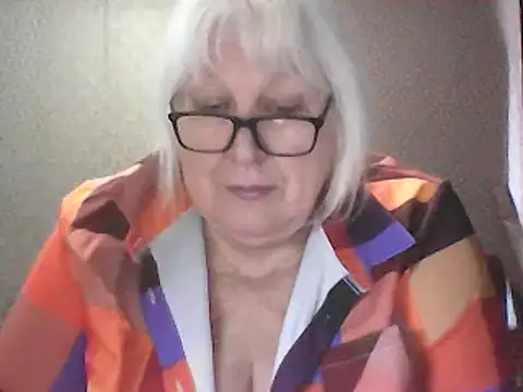 Alexia64231 Adlı Modelin Web Kamerası Şovu