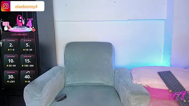 Keily-w live XXX chat