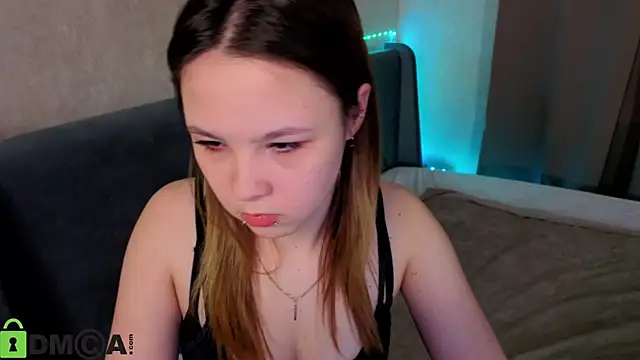 Chat +18 de Lori_Bllossom ao vivo