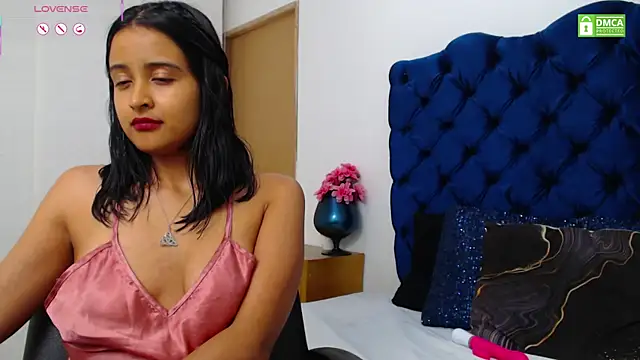 Lili666_ Live XXX-chat