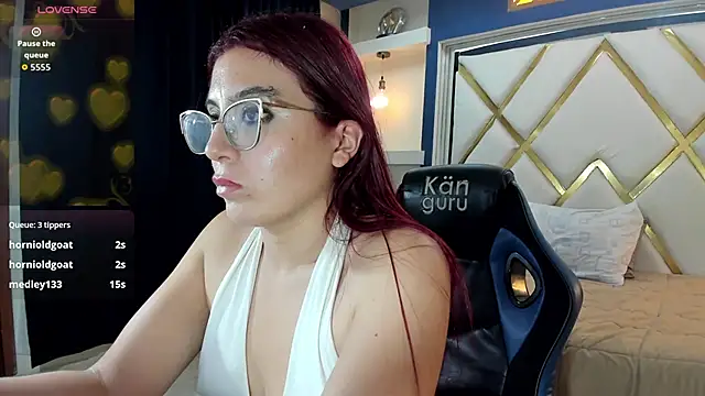 Chat +18 de allison_mc ao vivo