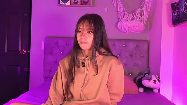 XXX chat uživo modela Alisha_Olsen_