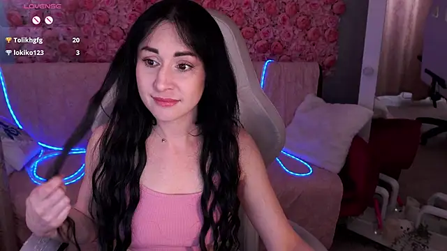 Chat XXX en directo de CarolinaaFoxyyy