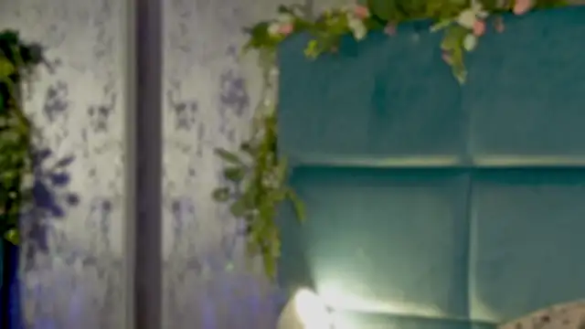 Show modela LunaAlya na web-kameri