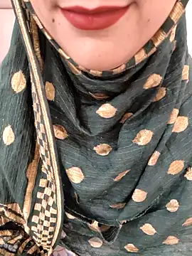 Chat XXX en directo de Indian-Aleena