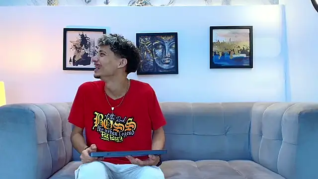 دردشة YOUNG_BOYS_HELL الجنسية المباشرة