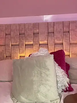 Chatroom XXX en direct de AnniJones