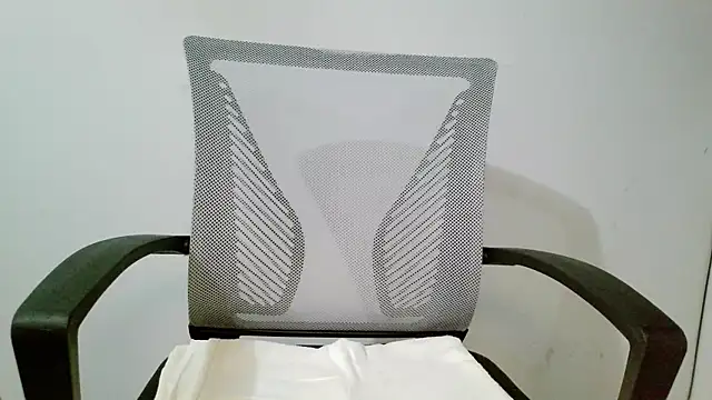 srghost333 élő XXX-chatje