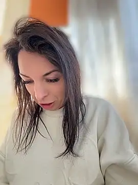 Almmaxxxx Chat XXX in diretta