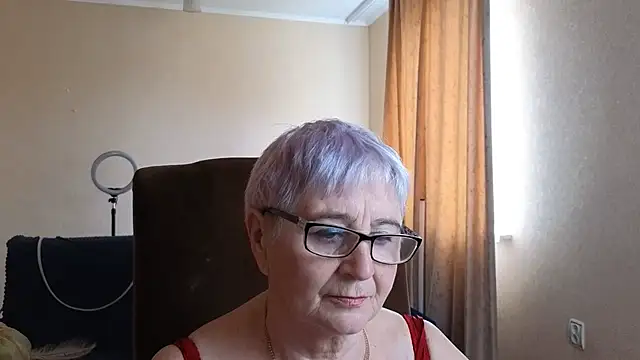 Sandra_Snowflake Chat XXX in diretta