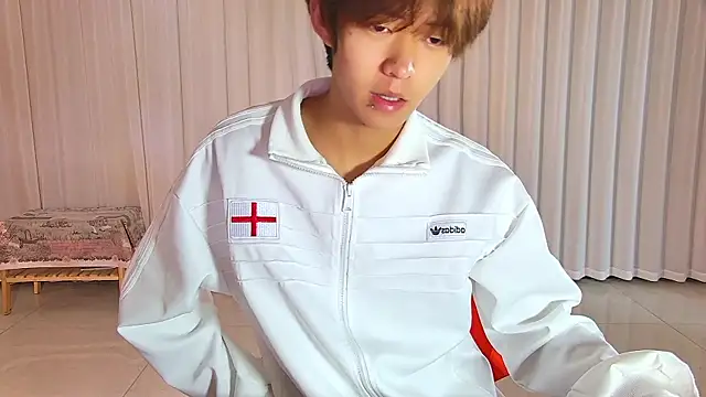 buding-001 Show Webcam