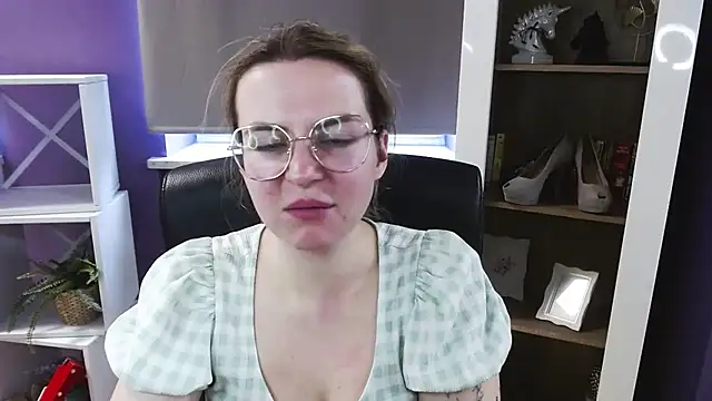 Zoey_Erotic Chat XXX in diretta