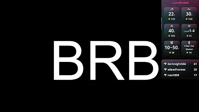 lycoris_19 élő XXX-chatje