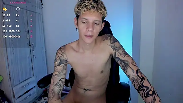 Chat +18 de tylernova ao vivo
